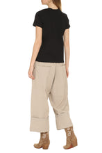 Load image into Gallery viewer, Cotton crew-neck T-shirt
