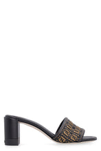 Load image into Gallery viewer, Two-tone leather sandals
