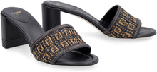 Load image into Gallery viewer, Two-tone leather sandals
