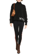 Load image into Gallery viewer, Wool and cachemire turtleneck pullover
