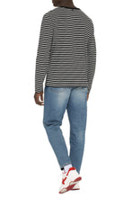 Load image into Gallery viewer, Long sleeve cotton t-shirt
