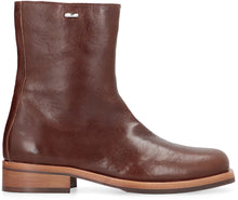 Load image into Gallery viewer, Camion leather boots
