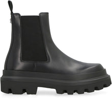 Load image into Gallery viewer, Leather Chelsea boots
