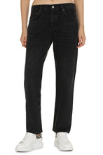 Load image into Gallery viewer, Parker straight jeans
