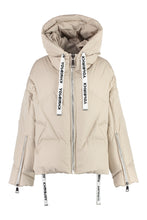 Load image into Gallery viewer, Puff Khris Iconic hooded down jacket
