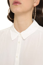 Load image into Gallery viewer, Assuan silk blouse
