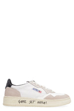 Load image into Gallery viewer, Medalist low-top sneakers
