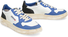 Load image into Gallery viewer, Super Vintage low-top sneakers
