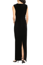 Load image into Gallery viewer, Velvet dress
