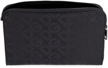 Load image into Gallery viewer, Leather clutch
