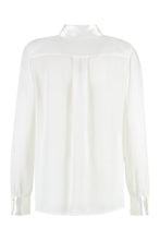 Load image into Gallery viewer, Crêpe shirt
