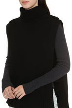 Load image into Gallery viewer, Turtleneck sweater
