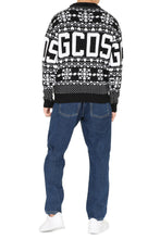 Load image into Gallery viewer, Long sleeve crew-neck sweater
