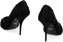 Load image into Gallery viewer, Lace pumps
