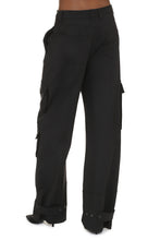 Load image into Gallery viewer, Giselle multi-pocket wool trousers
