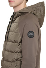 Load image into Gallery viewer, Hybridge padded panel hoodie
