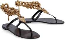 Load image into Gallery viewer, Leather thong-sandals
