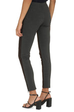 Load image into Gallery viewer, Suede leggings

