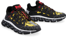 Load image into Gallery viewer, Trigreca low-top sneakers
