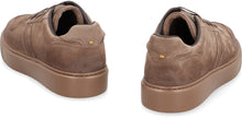 Load image into Gallery viewer, Suede low-top sneakers
