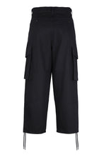 Load image into Gallery viewer, Cotton cargo-trousers
