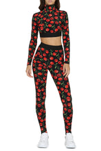 Load image into Gallery viewer, Long sleeve crop top

