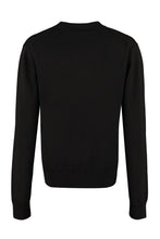 Load image into Gallery viewer, Patch detail wool pullover
