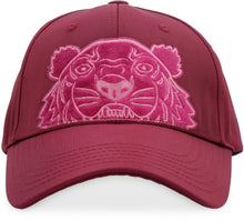 Load image into Gallery viewer, Logo embroidery baseball cap
