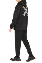 Load image into Gallery viewer, Hooded techno fabric raincoat
