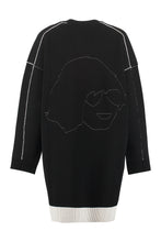 Load image into Gallery viewer, Embroidered oversize sweater
