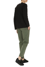 Load image into Gallery viewer, Long sleeve stretch cotton t-shirt
