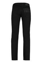 Load image into Gallery viewer, Slim fit jeans

