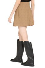 Load image into Gallery viewer, Virgin wool shorts
