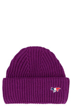 Load image into Gallery viewer, Ribbed knit beanie
