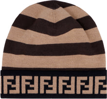 Load image into Gallery viewer, Knitted beanie
