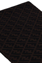 Load image into Gallery viewer, Virgin wool scarf
