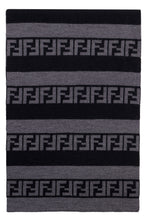 Load image into Gallery viewer, Virgin wool scarf
