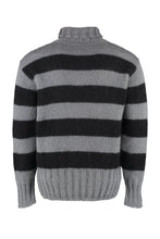 Load image into Gallery viewer, Long sleeve turtleneck
