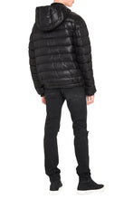 Load image into Gallery viewer, Hooded short down jacket
