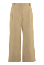 Load image into Gallery viewer, Gatti cropped trousers
