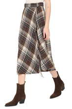 Load image into Gallery viewer, Wool wrap skirt
