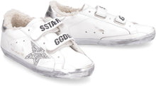 Load image into Gallery viewer, Old School leather low-top sneakers
