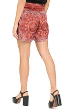Load image into Gallery viewer, Wide leg shorts
