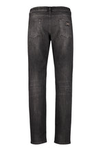 Load image into Gallery viewer, Slim fit jeans
