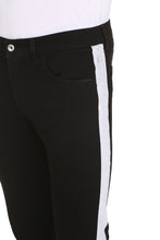 Load image into Gallery viewer, Stretch skinny jeans
