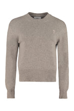 Load image into Gallery viewer, Crew-neck cashmere sweater
