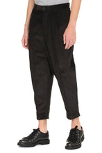 Load image into Gallery viewer, Corduroy trousers
