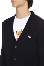 Load image into Gallery viewer, Wool cardigan
