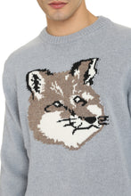 Load image into Gallery viewer, Crew-neck wool sweater
