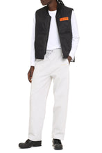 Load image into Gallery viewer, Full zip field vest
